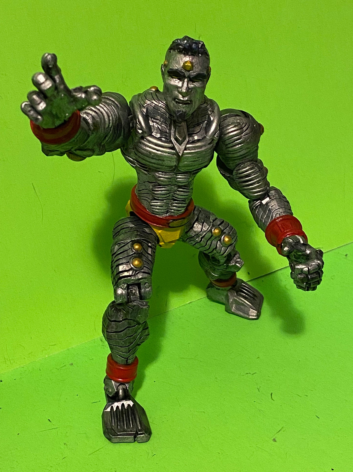 Cyber-Metal Giant