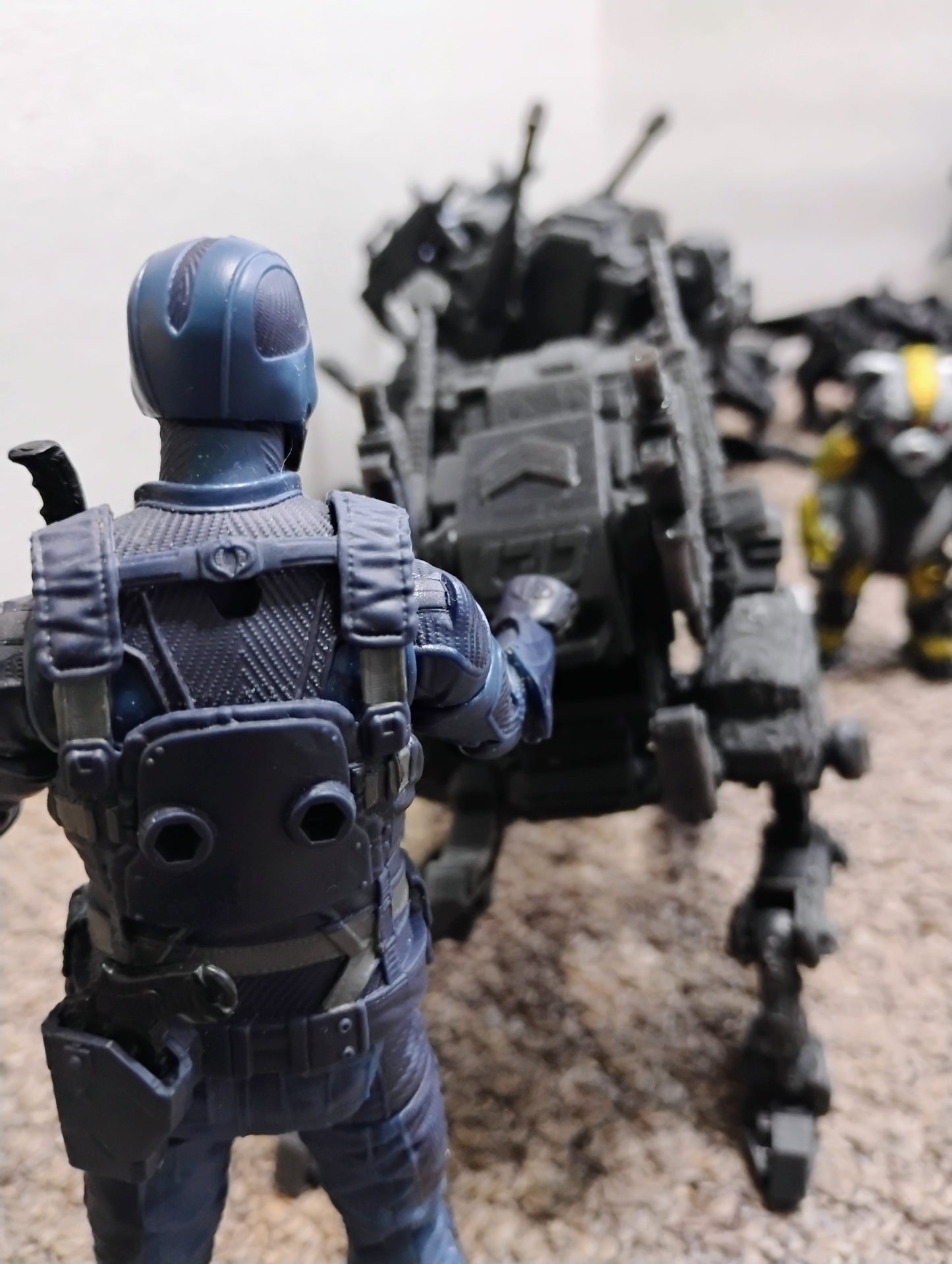 P.A.K. DOG Predator Armored K9 Unit (pre-order)