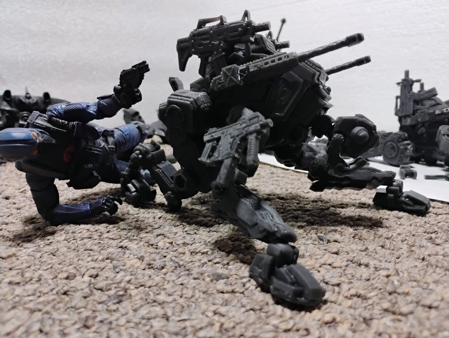 P.A.K. DOG Predator Armored K9 Unit (pre-order)