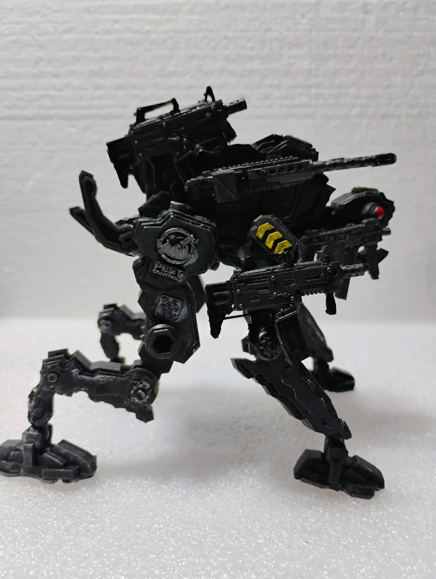 P.A.K. DOG Predator Armored K9 Unit (pre-order)