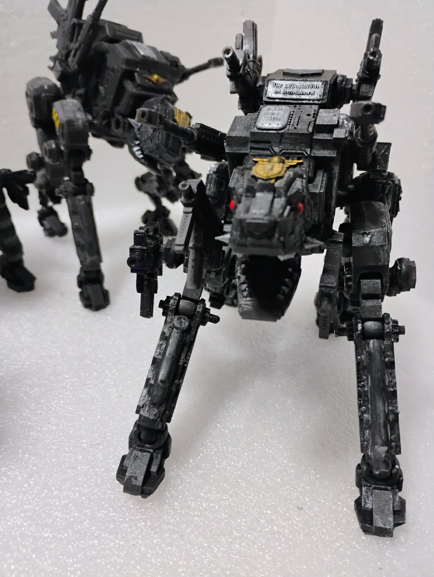 P.A.K. DOG Predator Armored K9 Unit (pre-order)